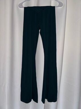 Aerie crossover flare leggings- forest green